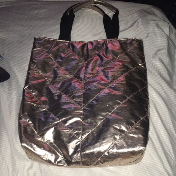 VS ROSE GOLD COOLER BAG - Picture 3 of 12
